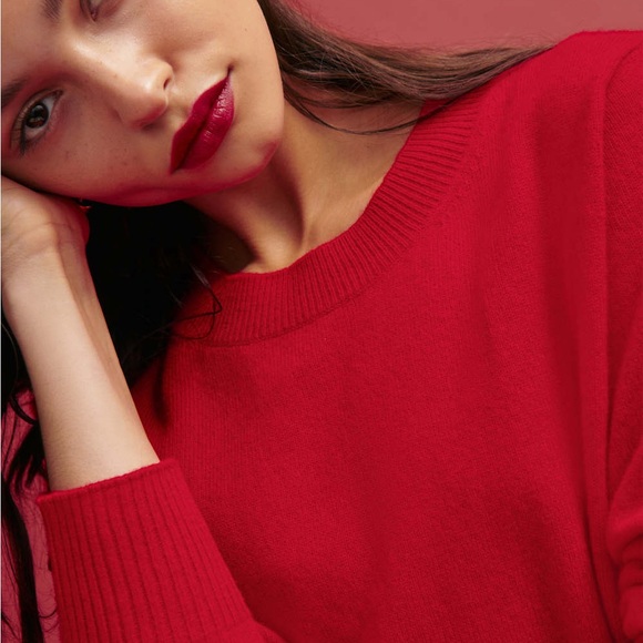NWT $168 Reformation Dana Cashmere Crew Cherry Red Sweater - Picture 11 of 11